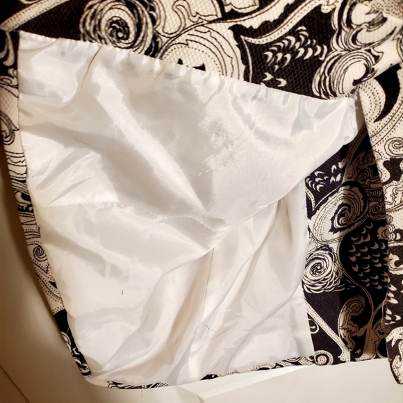 Deane & white- Small- black and white paisley patterned trench coat - Picture 11 of 14